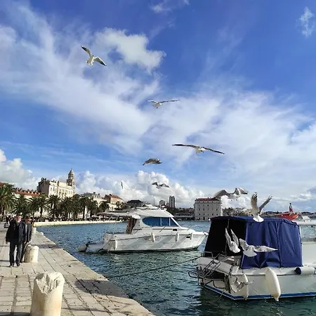 Apartamento Deluxe Pervan *