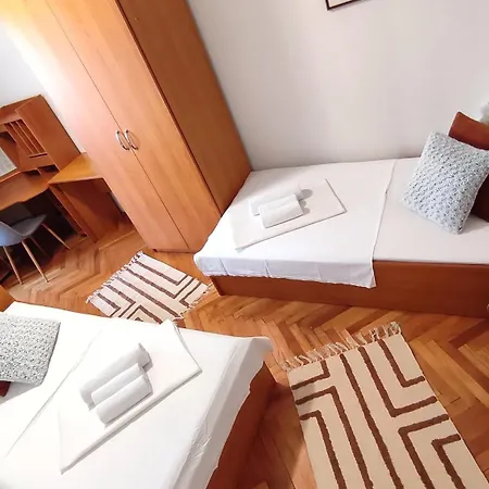 Deluxe Pervan Apartment Split