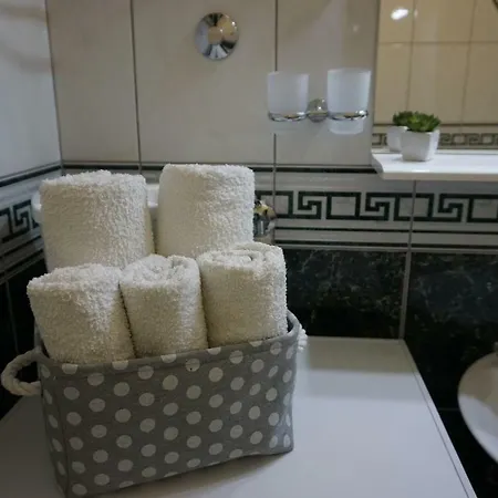 Deluxe Pervan * Split