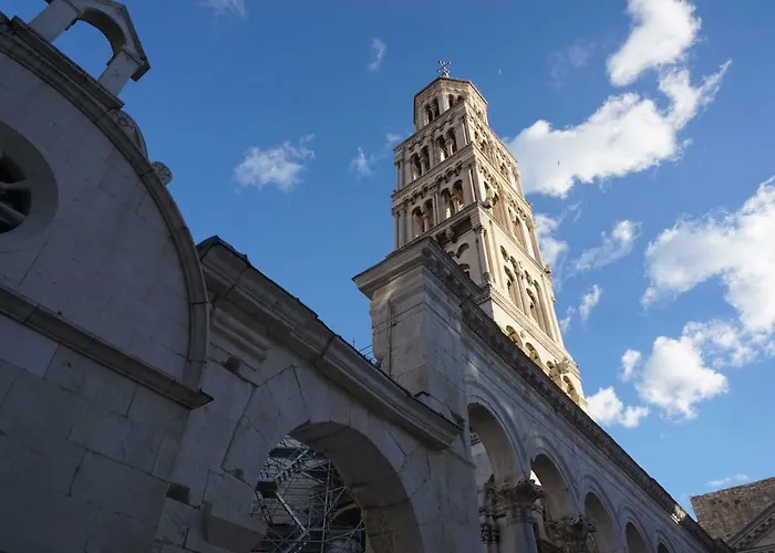 דירה Deluxe Pervan