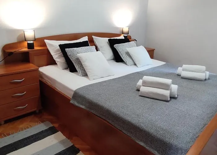 Deluxe Pervan Apartament Split